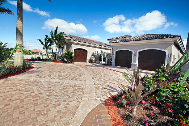 Best Driveway Pavers Contractor  in Bayonet Point, FL